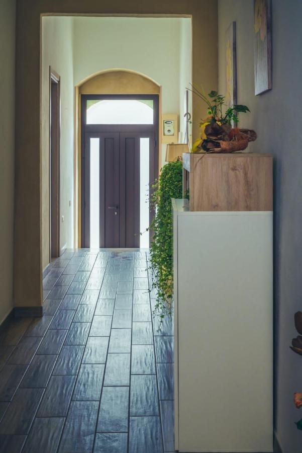 Villa La Casa Di Tina Canicattini Bagni Exterior foto