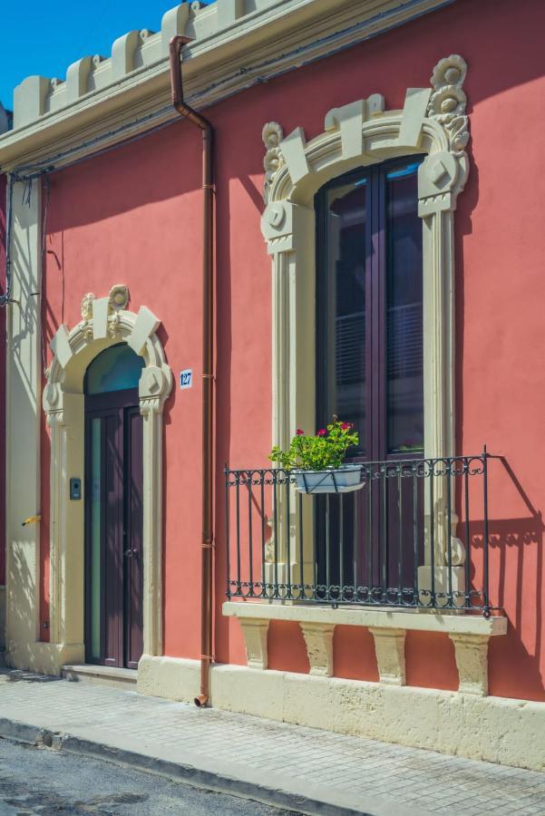 Villa La Casa Di Tina Canicattini Bagni Exterior foto